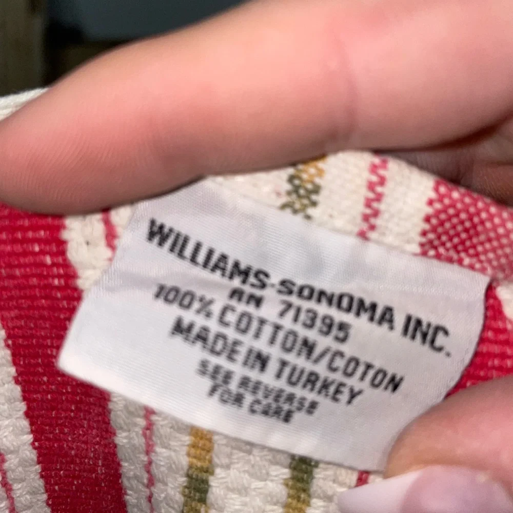 Williams Sonoma Hand towel
